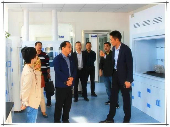 省司法廳領(lǐng)導(dǎo)來我司視察指導(dǎo)環(huán)境損害司法鑒定機(jī)構(gòu)籌備工作